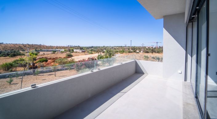 Image No.18-7 Bed Villa for sale