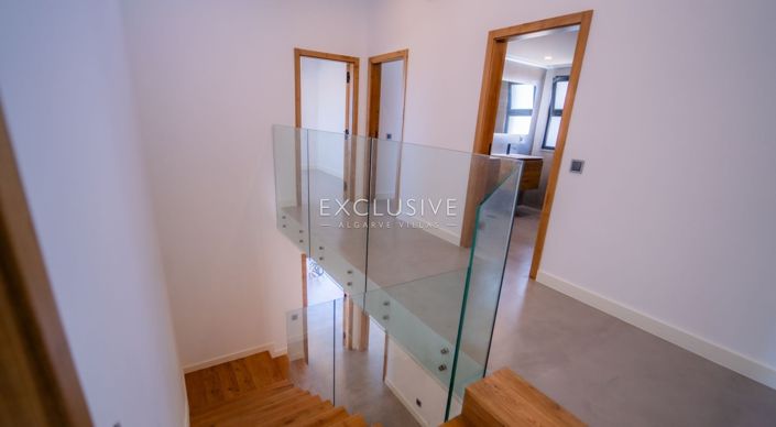 Image No.23-7 Bed Villa for sale