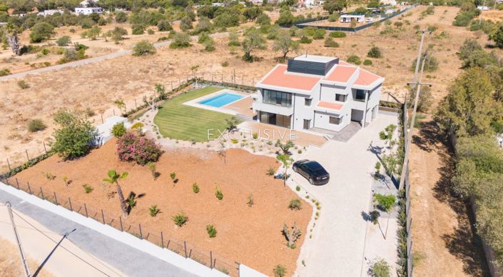 Image No.28-7 Bed Villa for sale