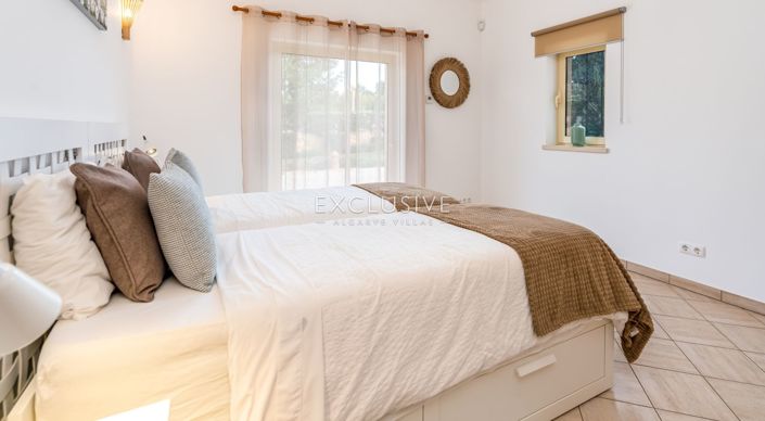 Image No.20-3 Bed Villa for sale