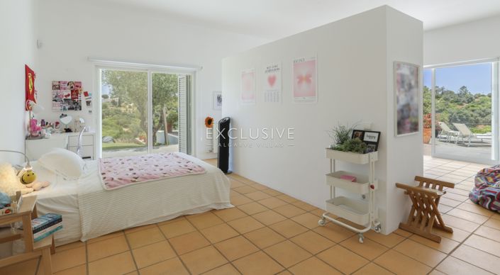 Image No.11-5 Bed Villa for sale