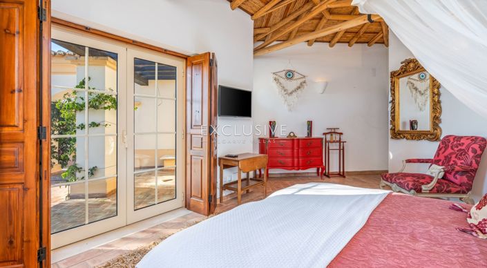 Image No.19-4 Bed Villa for sale