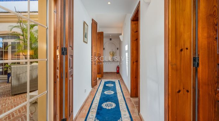 Image No.7-4 Bed Villa for sale