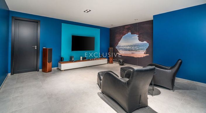 Image No.24-4 Bed Villa for sale