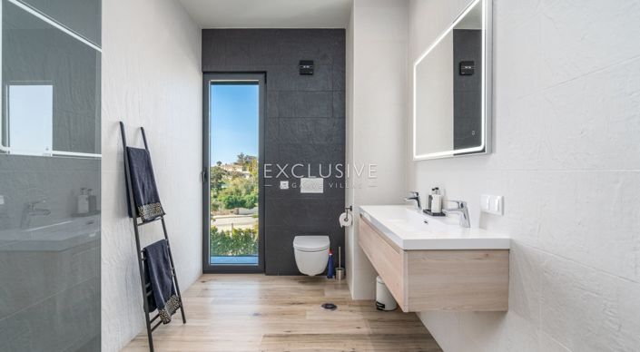 Image No.9-Villa de 4 chambres à vendre à Lagoa