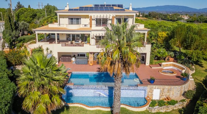 Image No.2-5 Bed Villa for sale