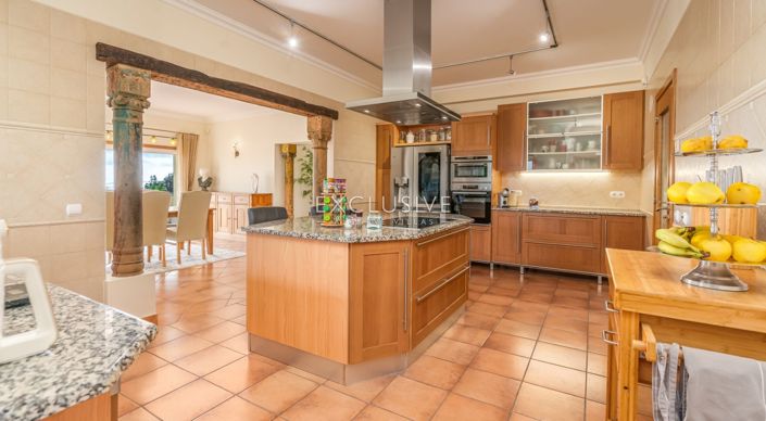 Image No.7-5 Bed Villa for sale