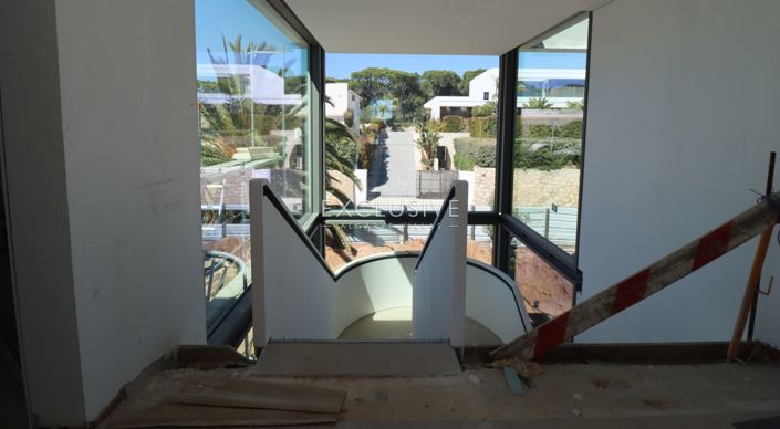 Image No.22-6 Bed Villa for sale
