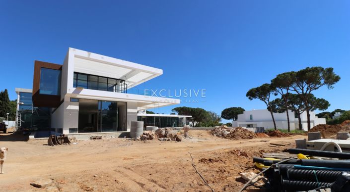 Image No.8-6 Bed Villa for sale
