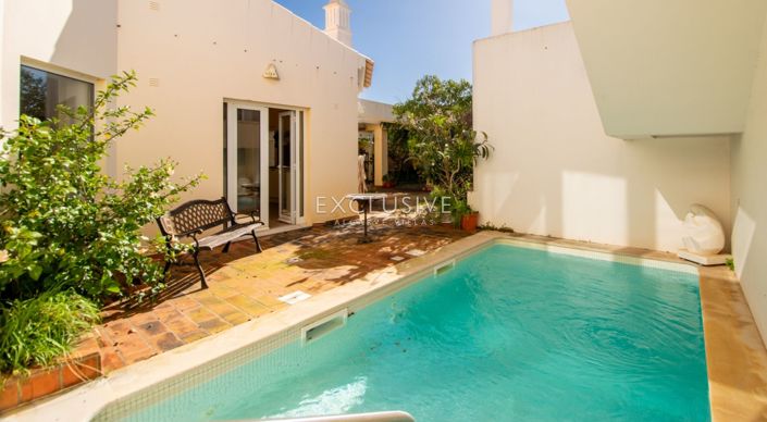 Image No.2-Villa de 4 chambres à vendre à Lagoa