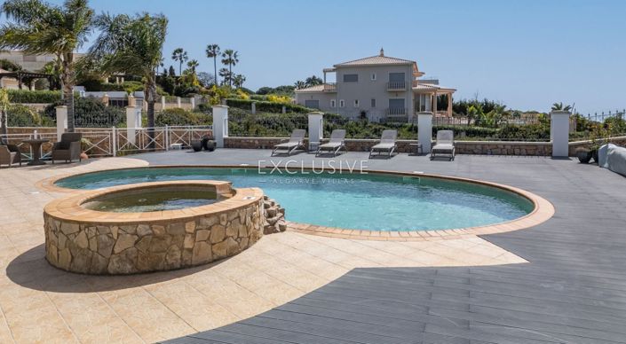 Image No.10-4 Bed Villa for sale