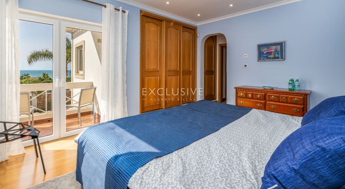 Image No.14-4 Bed Villa for sale