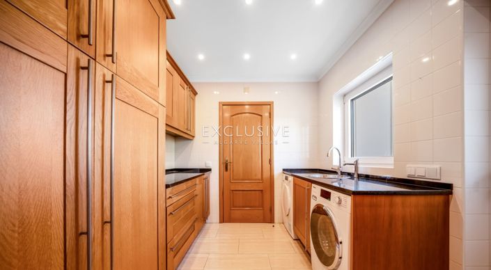 Image No.19-4 Bed Villa for sale