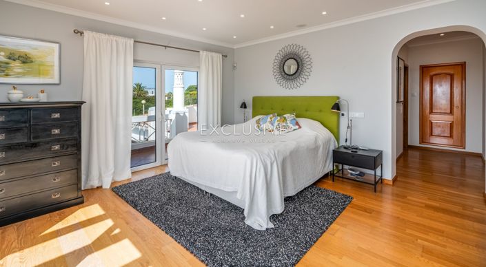 Image No.20-Villa de 4 chambres à vendre à Lagoa