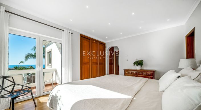 Image No.25-4 Bed Villa for sale