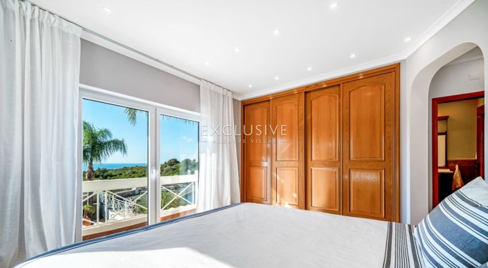 Image No.28-4 Bed Villa for sale
