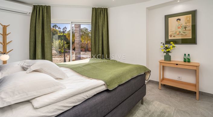 Image No.38-4 Bed Villa for sale