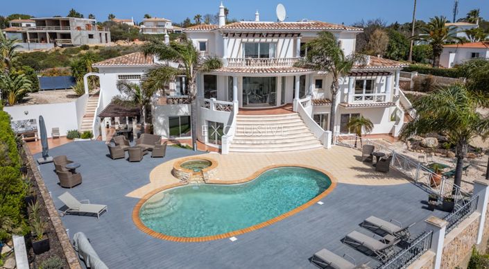 Image No.4-4 Bed Villa for sale