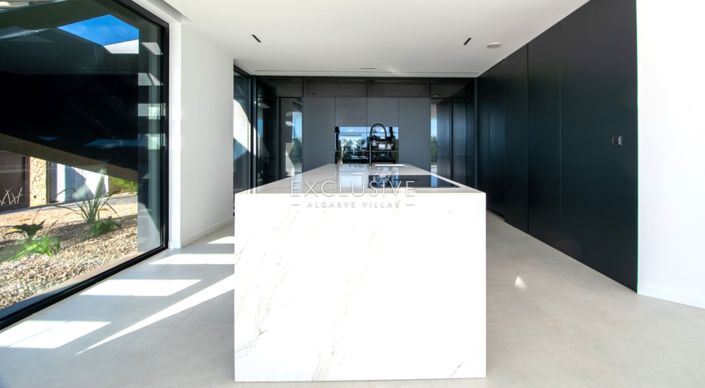 Image No.19-Villa de 4 chambres à vendre à Lagoa