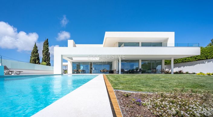 Image No.1-5 Bed Villa for sale