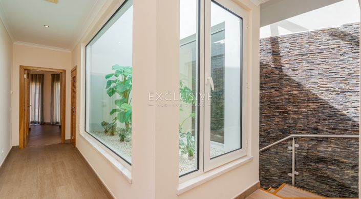 Image No.10-Villa de 4 chambres à vendre à Luz