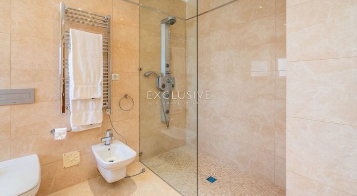 Image No.13-Villa de 4 chambres à vendre à Luz