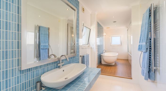 Image No.21-Villa de 4 chambres à vendre à Luz