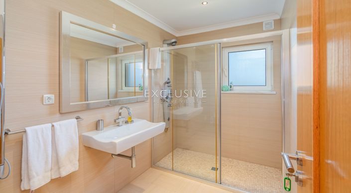 Image No.30-Villa de 4 chambres à vendre à Luz