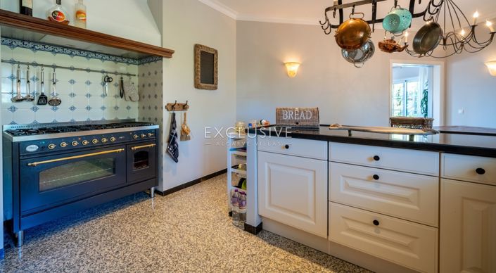 Image No.14-4 Bed Villa for sale