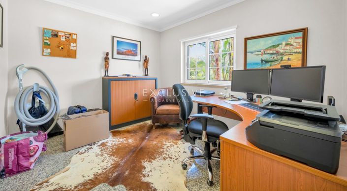 Image No.17-4 Bed Villa for sale