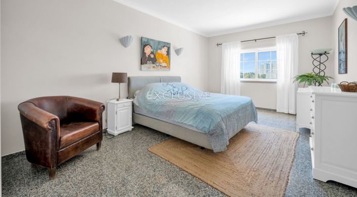 Image No.25-4 Bed Villa for sale