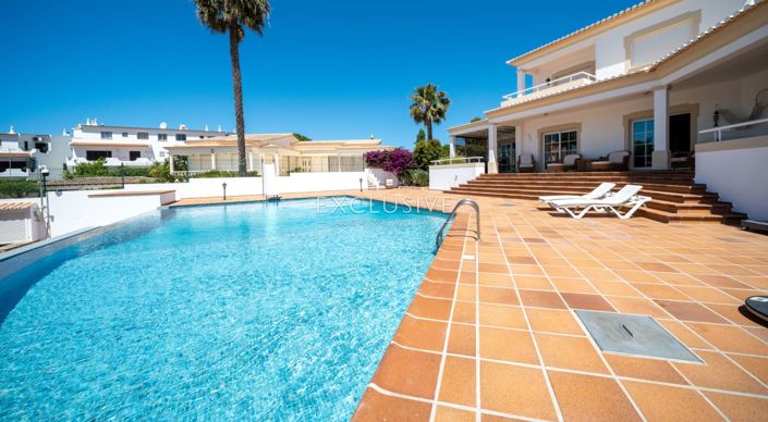 Image No.8-4 Bed Villa for sale