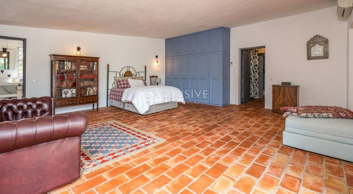 Image No.30-5 Bed Villa for sale