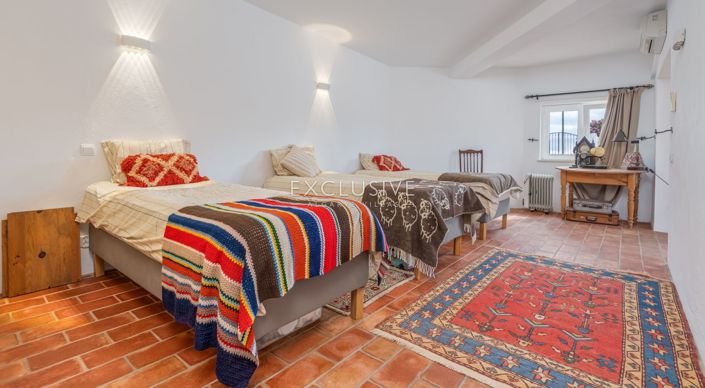 Image No.38-5 Bed Villa for sale