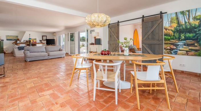 Image No.8-5 Bed Villa for sale