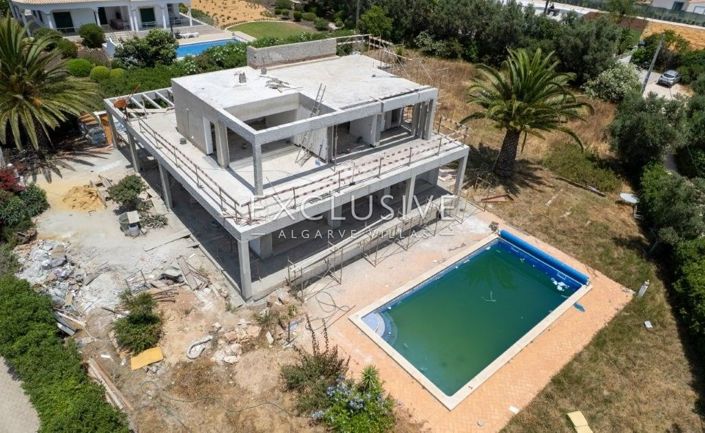 Image No.12-4 Bed Villa for sale