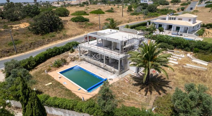 Image No.25-4 Bed Villa for sale