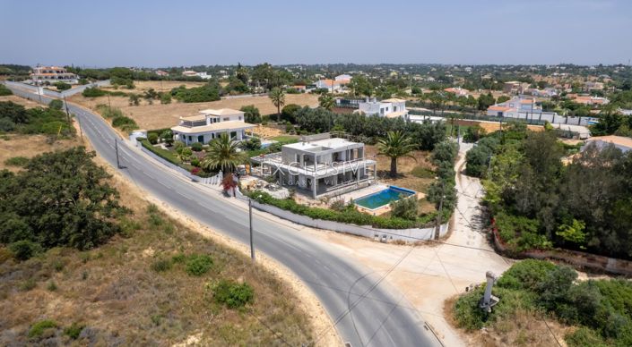 Image No.26-4 Bed Villa for sale