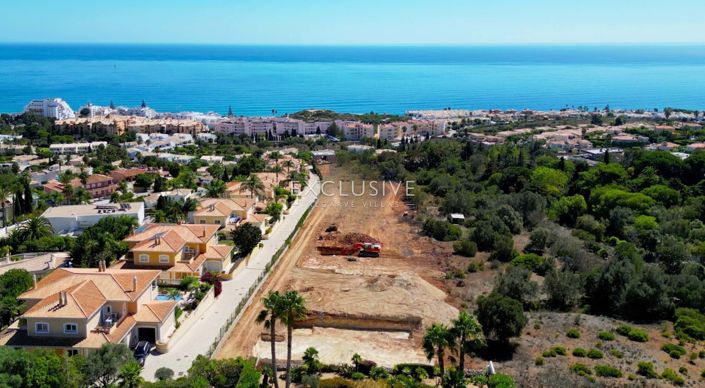 Image No.1-3 Bed Villa for sale