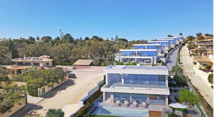 Image No.3-3 Bed Villa for sale