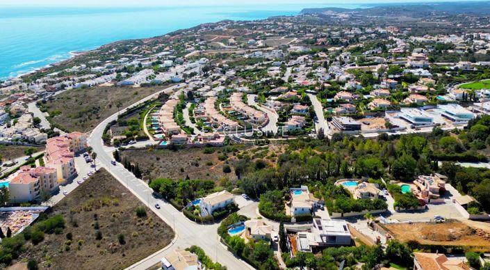 Image No.6-3 Bed Villa for sale