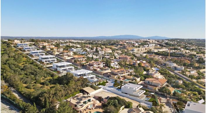 Image No.6-3 Bed Villa for sale