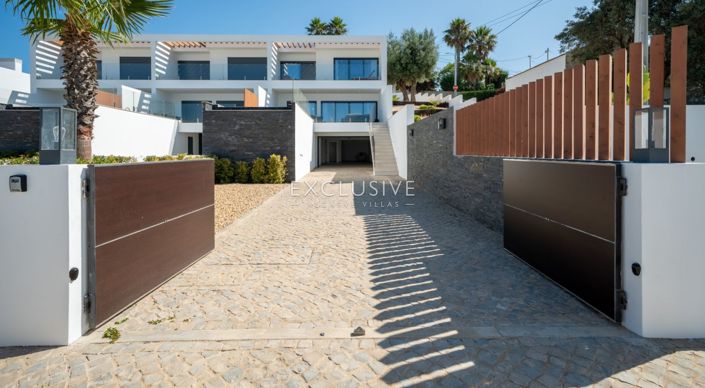 Image No.1-3 Bed Villa for sale