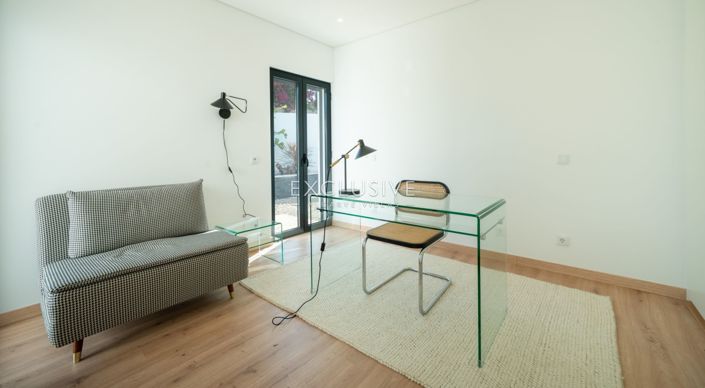 Image No.15-4 Bed Villa for sale