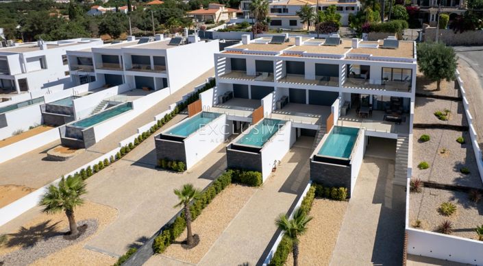 Image No.29-4 Bed Villa for sale