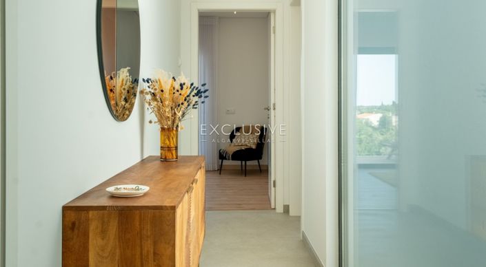 Image No.20-3 Bed Townhouse for sale