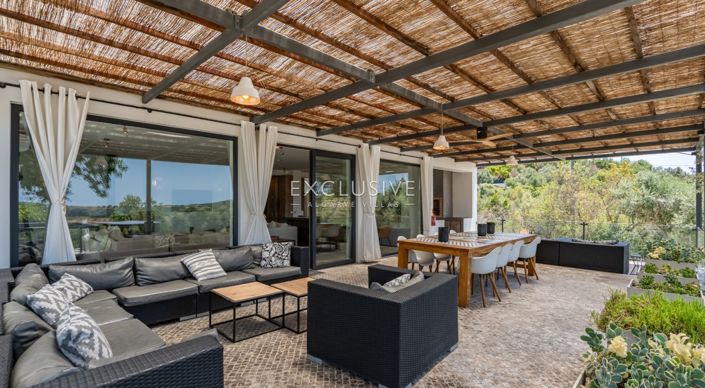 Image No.10-4 Bed Villa for sale
