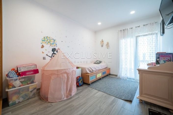 Image No.21-4 Bed Villa for sale