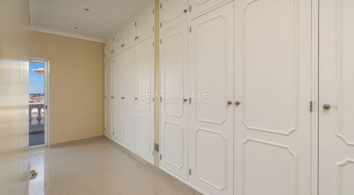 Image No.10-Villa de 3 chambres à vendre à Lagos