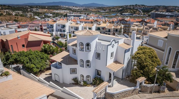 Image No.30-Villa de 3 chambres à vendre à Lagos